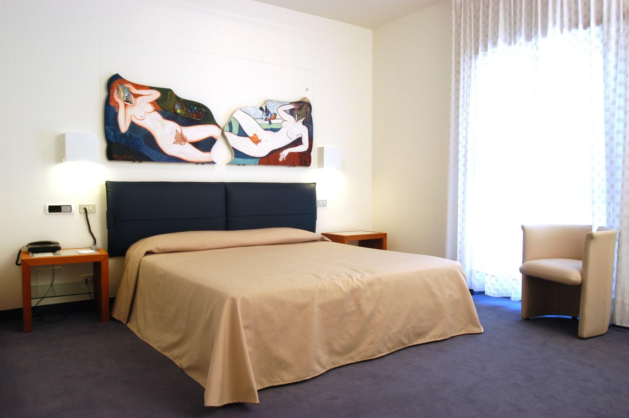 Arte Hotel Perugia Bagian luar foto