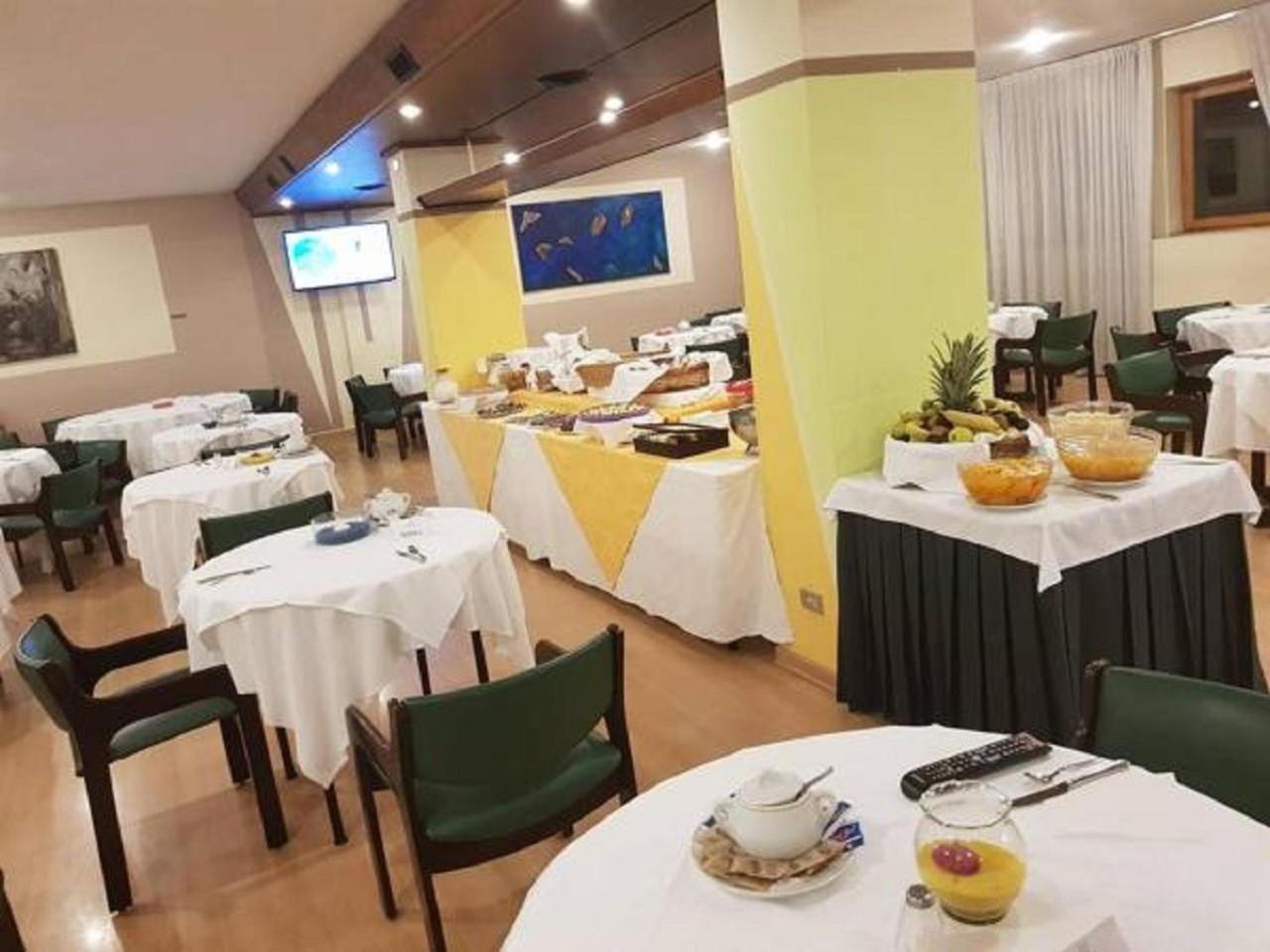 Arte Hotel Perugia Bagian luar foto