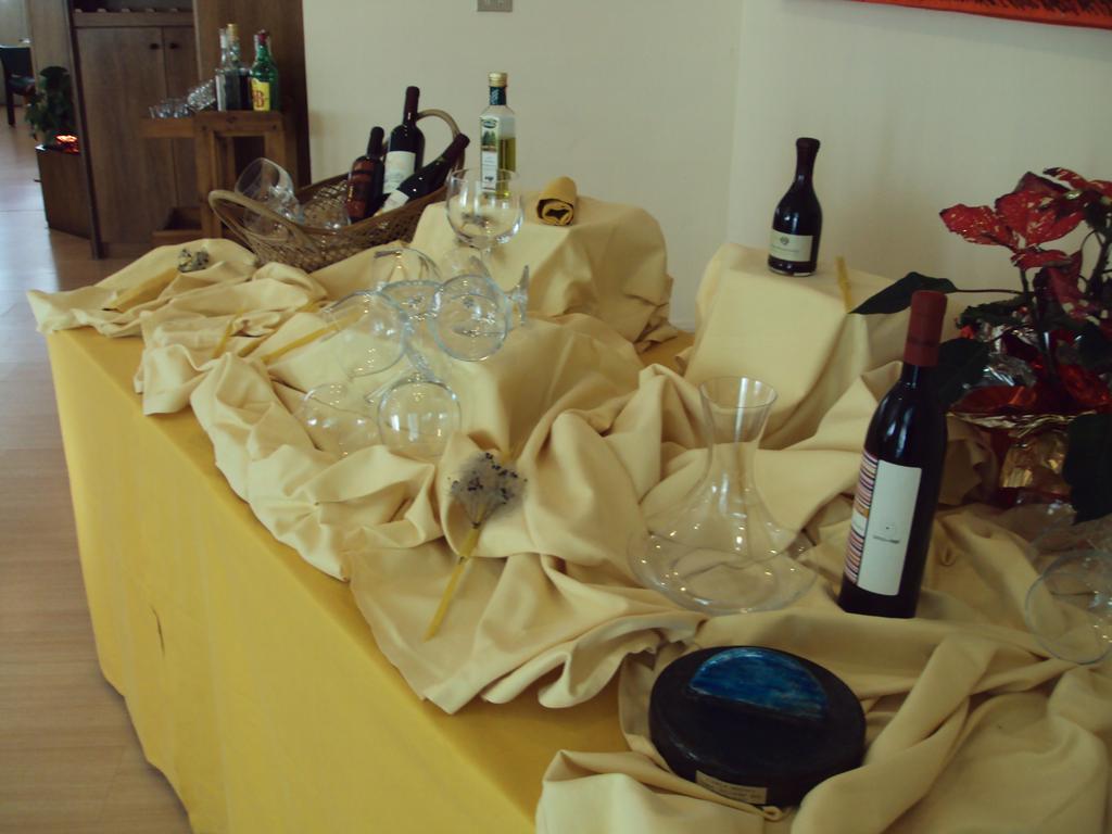 Arte Hotel Perugia Bagian luar foto