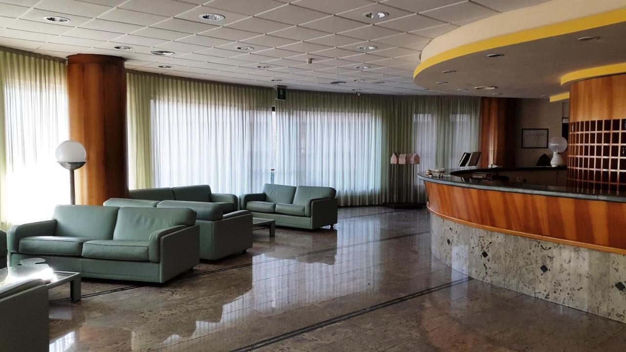 Arte Hotel Perugia Bagian luar foto